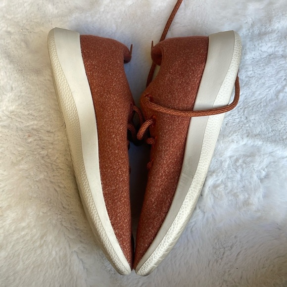 Allbirds women’s wool runners - Picture 4 of 9